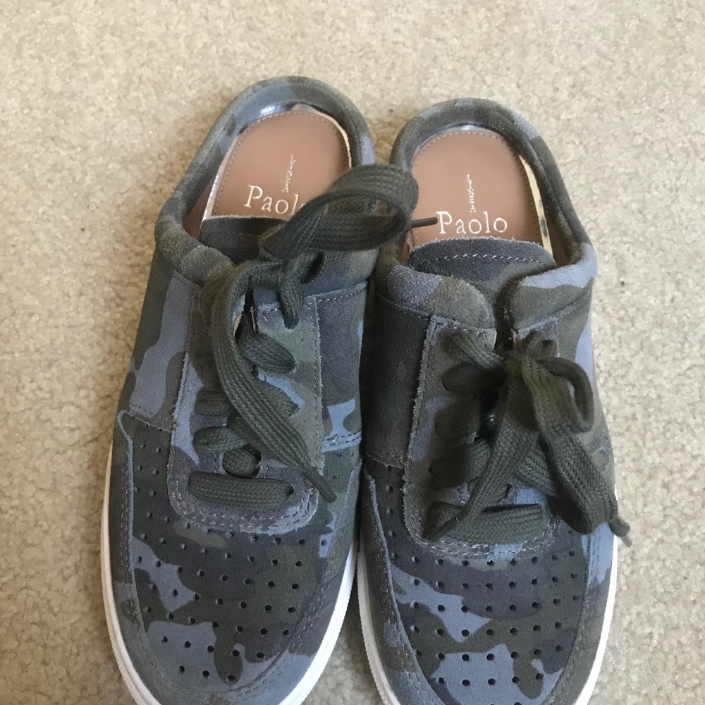 Linea Paolo Kacy Perforated Slide Sneakers